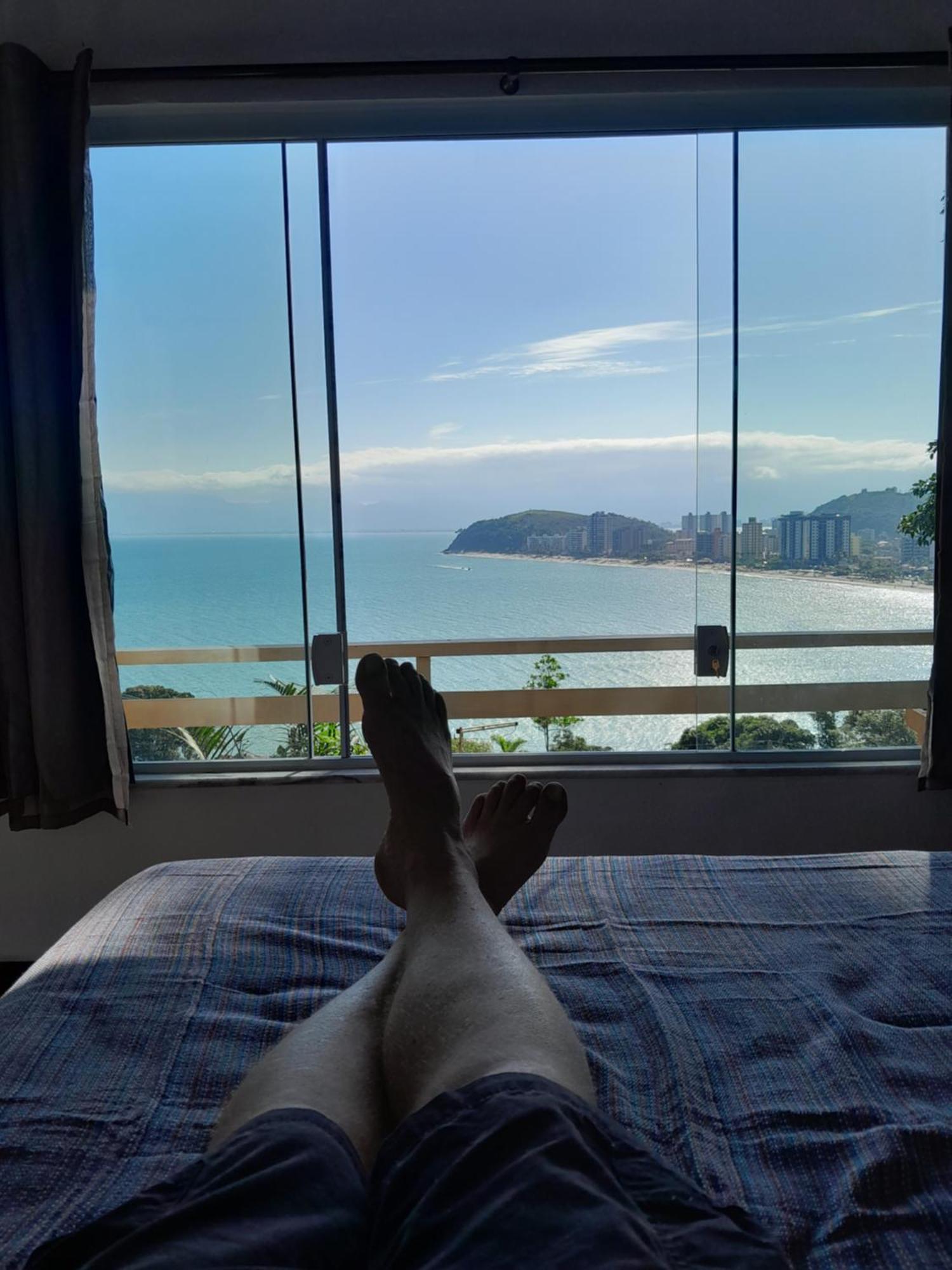 Por De Sol No Mar Da Cama Villa Caraguatatuba Exteriör bild